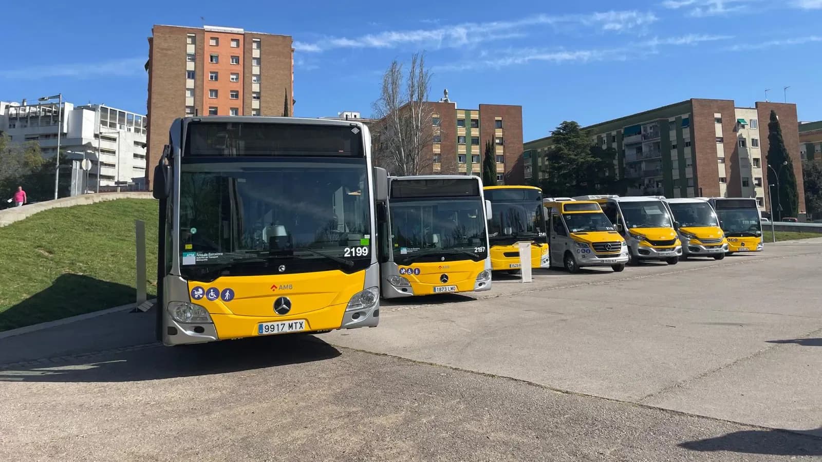 На автобус e3 до UAB добавят 60 рейсов в день