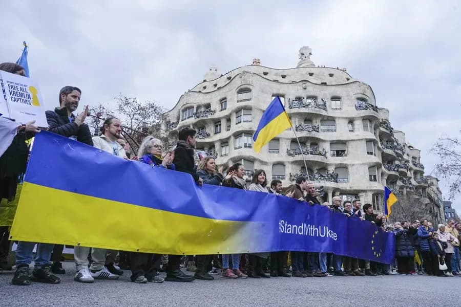 В Испании живут 353 тысячи украинцев с ВНЖ