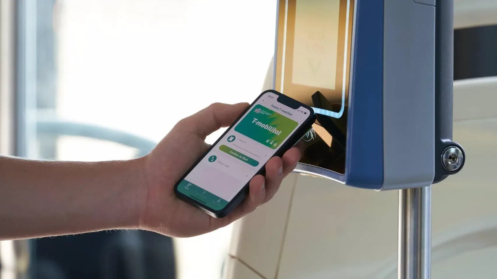 Проездной по Барселоне за 5,90 евро в год